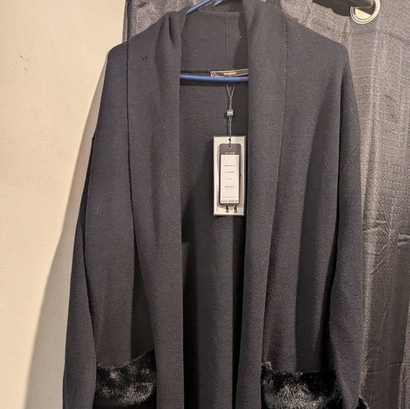 Max Sport Black Long Cardigan with Faux Fur Cuffs NWT - Picture 1 of 5